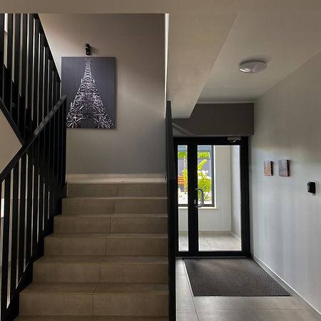 Tanie Noclegi Gliwice - Apartamenty Lowicka 28 Dış mekan fotoğraf