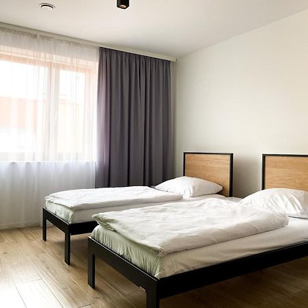 Tanie Noclegi Gliwice - Apartamenty Lowicka 28 Dış mekan fotoğraf