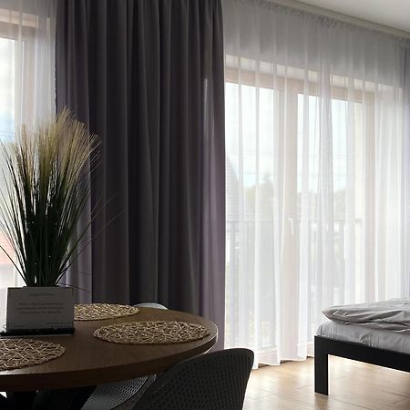 Tanie Noclegi Gliwice - Apartamenty Lowicka 28 Dış mekan fotoğraf